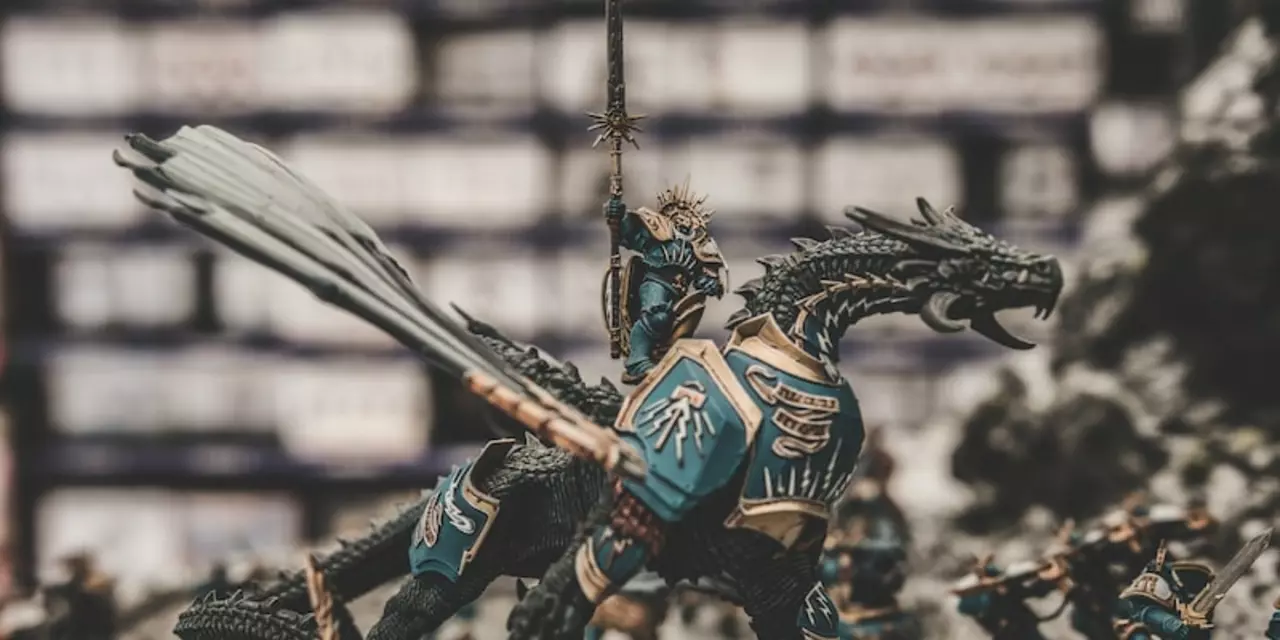 What materials are Warhammer miniatures made with?